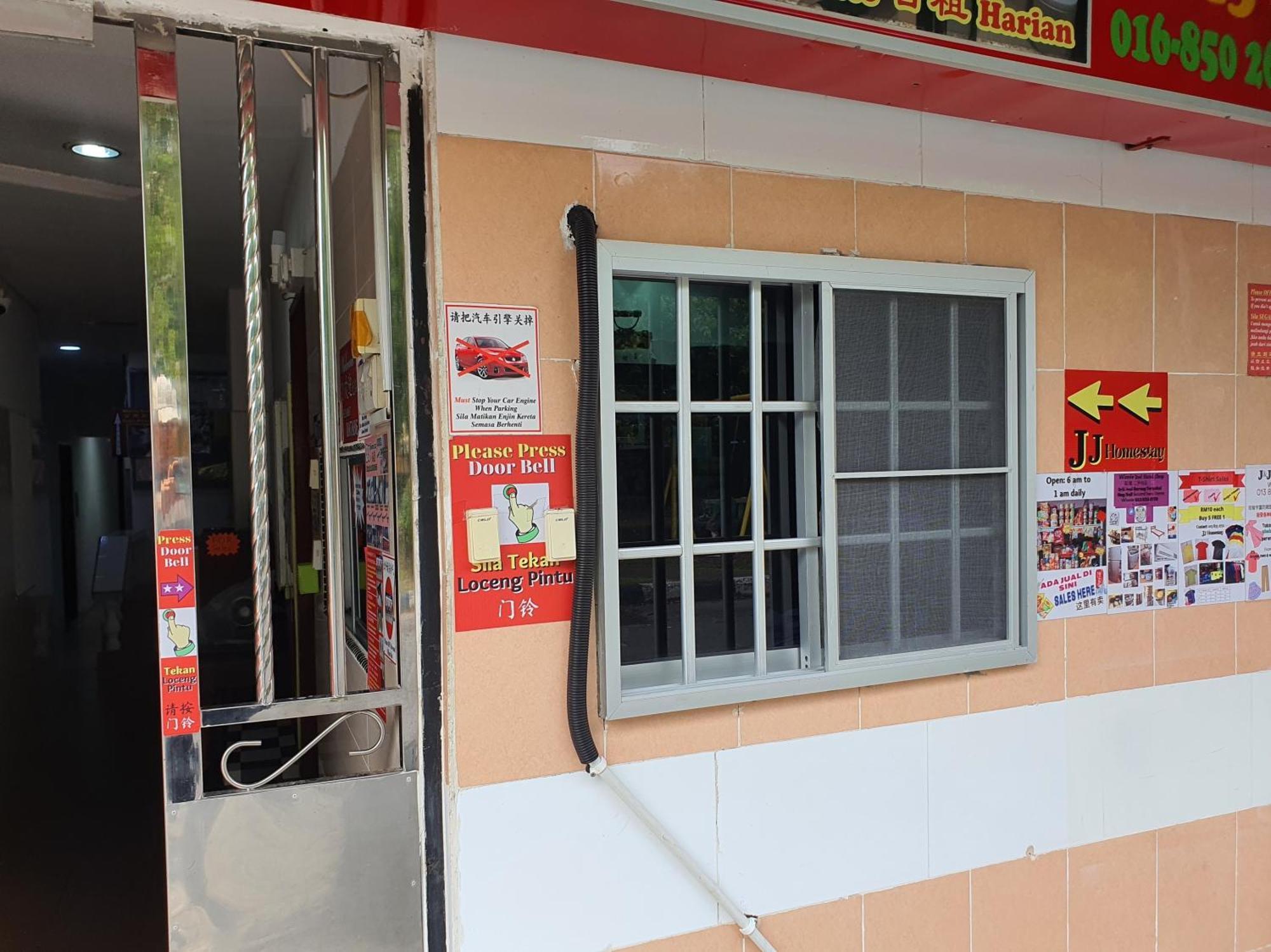 Oyo 90972 Jj Homestay Miri Kültér fotó